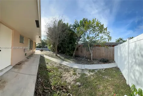 590 NE 20th Street Wilton Manors FL 33305