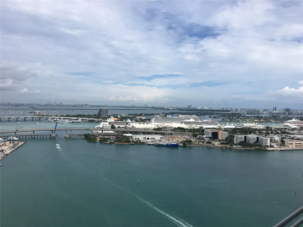 335 S Biscayne Boulevard Miami FL 33131
