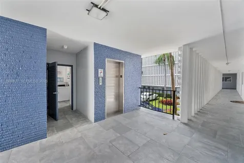 871 NE 195th Street Miami FL 33179