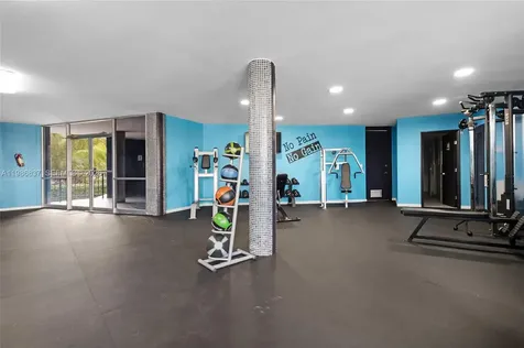 871 NE 195th Street Miami FL 33179
