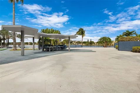 871 NE 195th Street Miami FL 33179