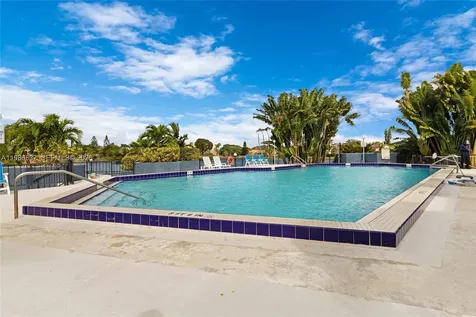 871 NE 195th Street Miami FL 33179
