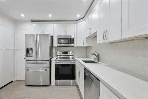 871 NE 195th Street Miami FL 33179