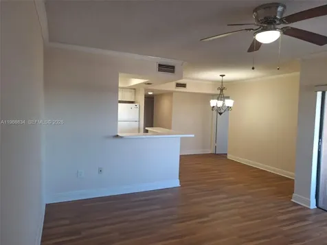 17600 NW 68th Avenue Hialeah FL 33015