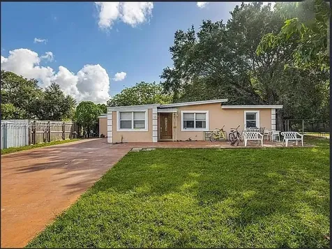 35 Virginia Road West Park FL 33023