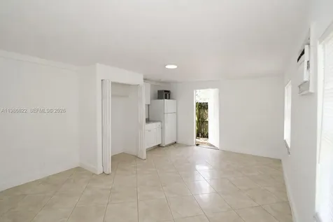 35 Virginia Road West Park FL 33023