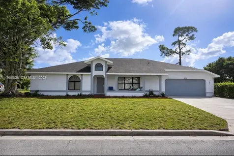 506 Corinne Drive Lehigh Acres FL 33936