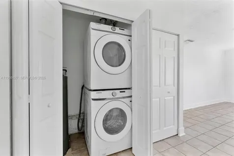 550 NW 17th Street Pompano Beach FL 33060