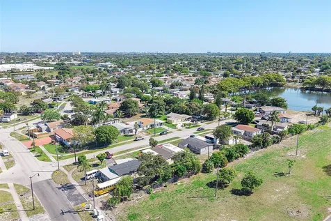 550 NW 17th Street Pompano Beach FL 33060