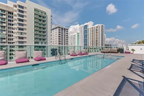 1215 West Avenue Miami Beach FL 33139