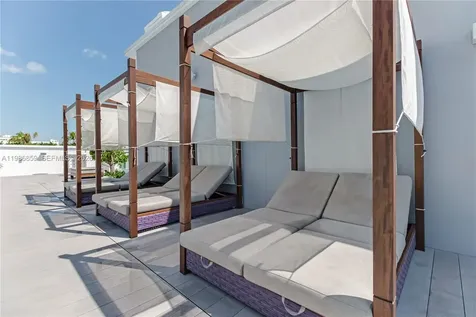 1215 West Avenue Miami Beach FL 33139