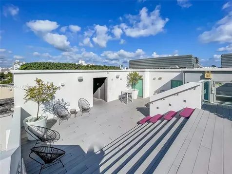 1215 West Avenue Miami Beach FL 33139