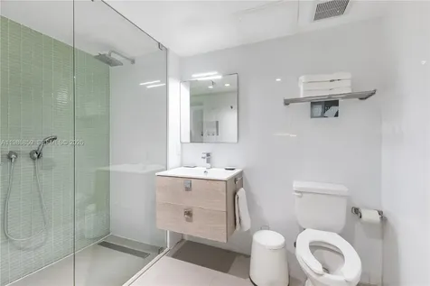 1215 West Avenue Miami Beach FL 33139