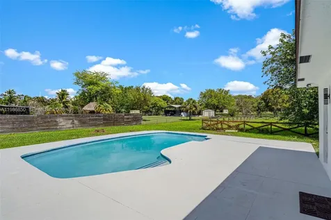 4830 SW 188th Avenue Southwest Ranches FL 33332