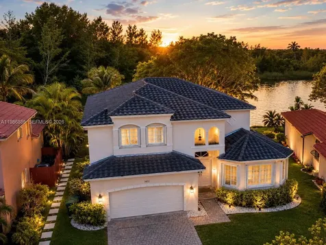 1403 SE 22nd Lane Homestead FL 33035