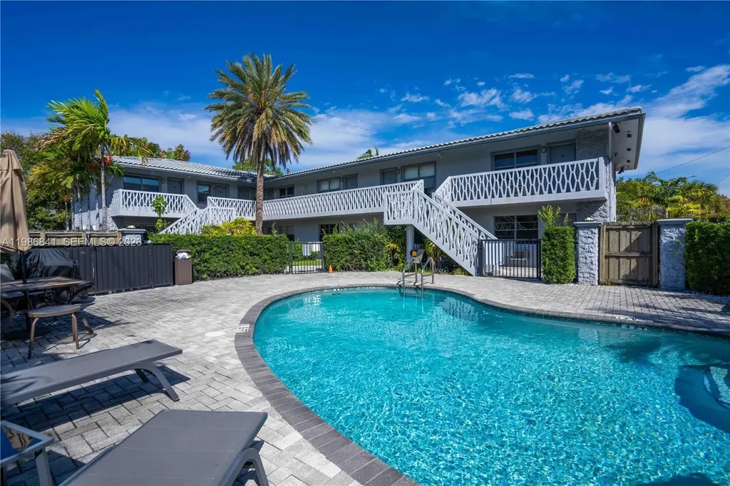 715 NE 6th Street Fort Lauderdale FL 33304