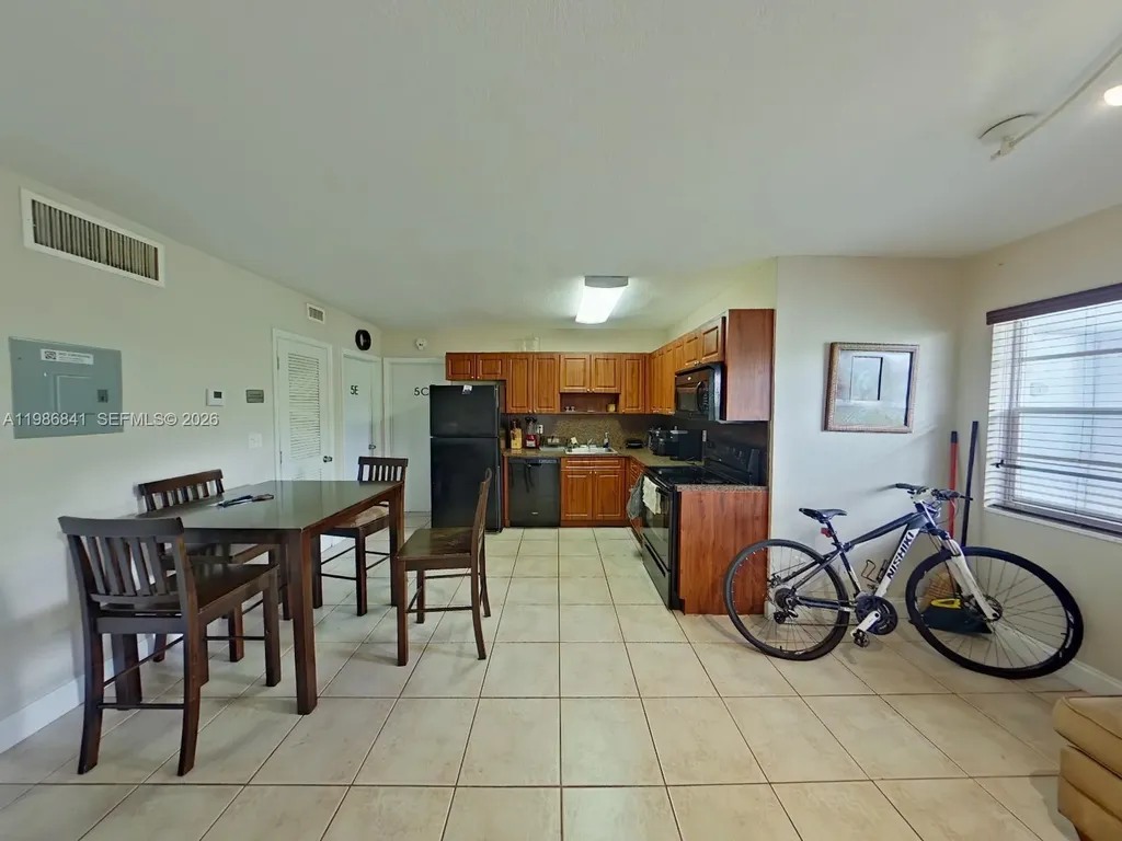 715 NE 6th Street Fort Lauderdale FL 33304
