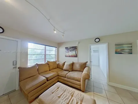 715 NE 6th Street Fort Lauderdale FL 33304