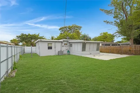 125 NW 121st Street North Miami FL 33168