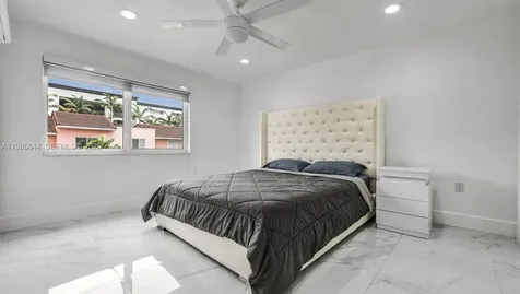 8033 Lake Drive Doral FL 33166