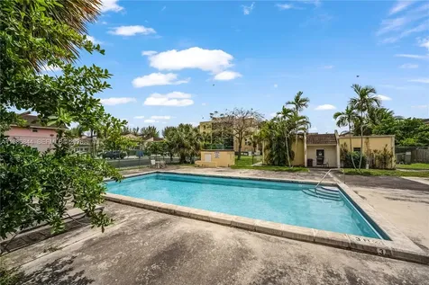 8033 Lake Drive Doral FL 33166