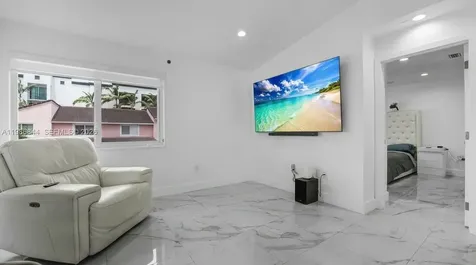 8033 Lake Drive Doral FL 33166