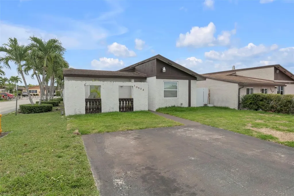 10532 SW 21st Lane Miami FL 33165