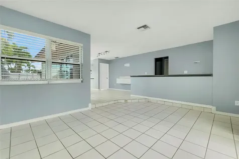 10532 SW 21st Lane Miami FL 33165
