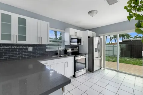 10532 SW 21st Lane Miami FL 33165