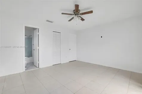 10532 SW 21st Lane Miami FL 33165