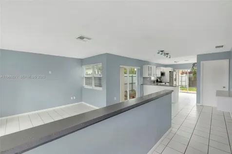 10532 SW 21st Lane Miami FL 33165