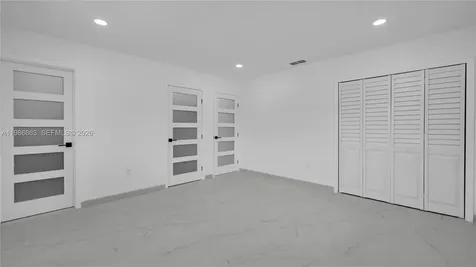 8850 NE 4th Avenue El Portal FL 33138