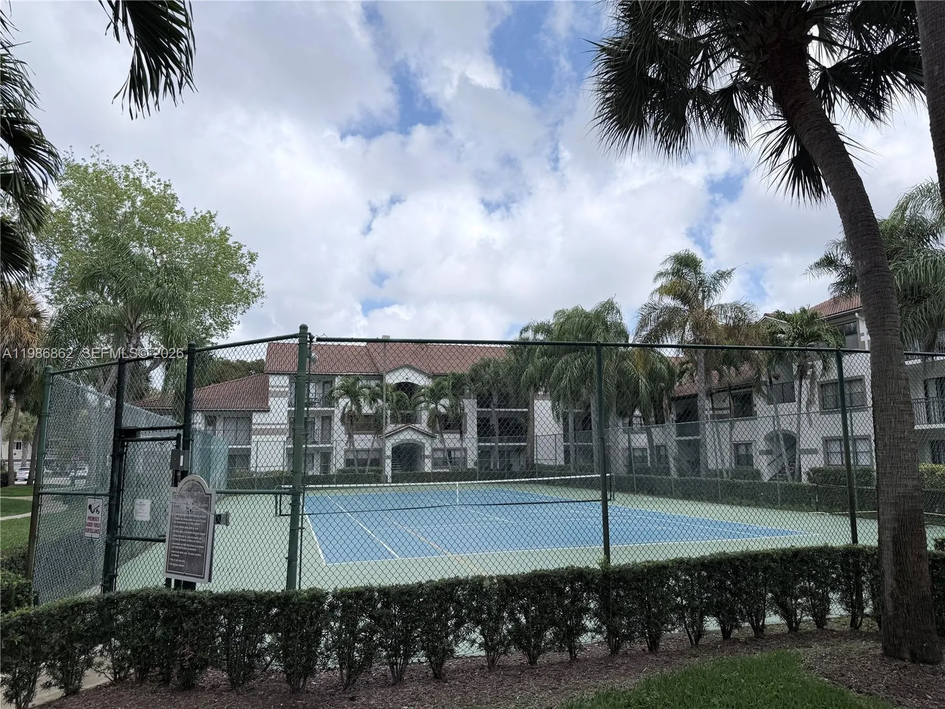 620 S Park Road Hollywood FL 33021