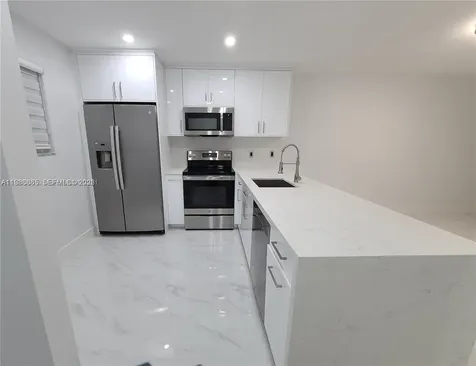 7703 Camino Real Miami FL 33143