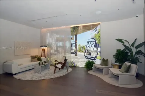 13750 Biscayne Boulevard North Miami Beach FL 33181