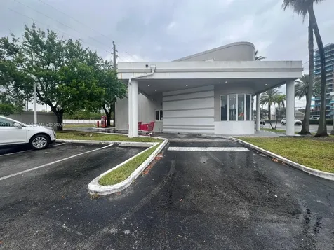 13750 Biscayne Boulevard North Miami Beach FL 33181
