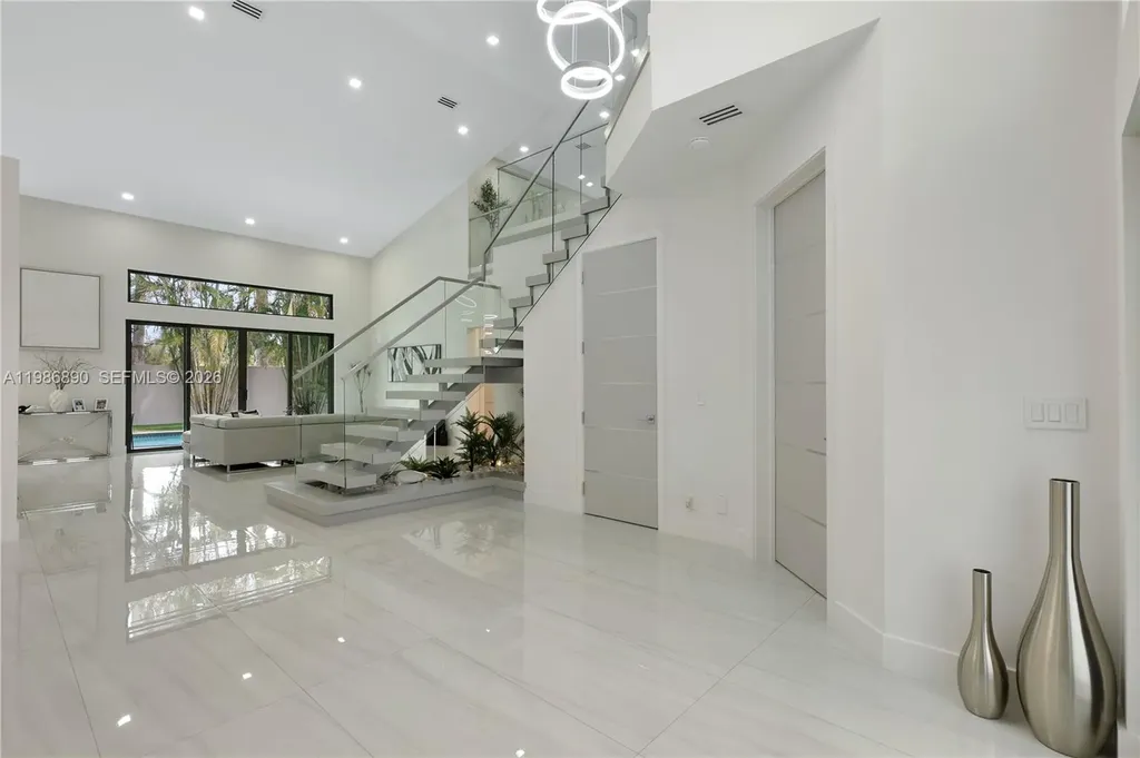 10081 Umberland Place Boca Raton FL 33428