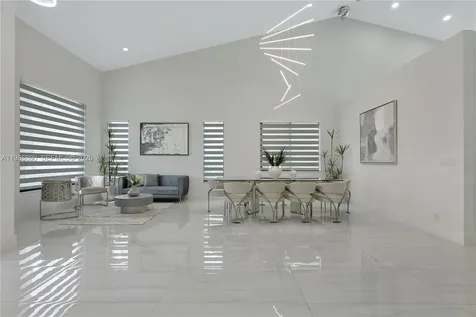 10081 Umberland Place Boca Raton FL 33428