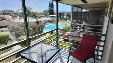 16901 NE 13th Avenue Miami FL 33162