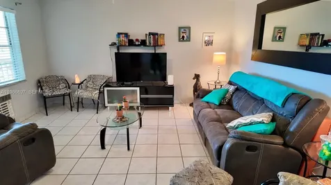 16901 NE 13th Avenue Miami FL 33162