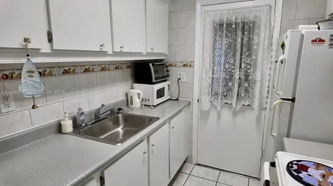 16901 NE 13th Avenue Miami FL 33162