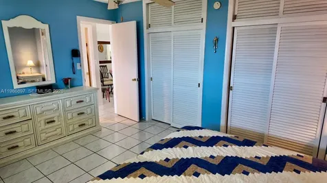 16901 NE 13th Avenue Miami FL 33162