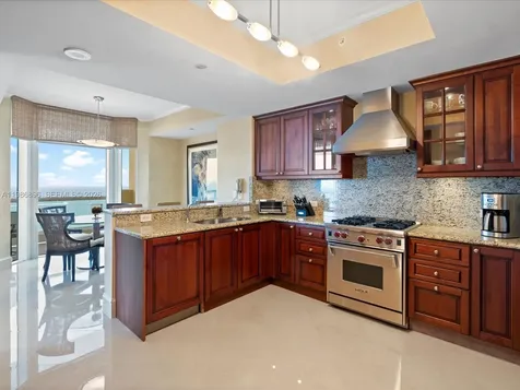 17875 Collins Avenue Sunny Isles Beach FL 33160