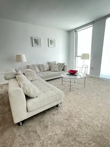 253 NE 2nd Street Miami FL 33132