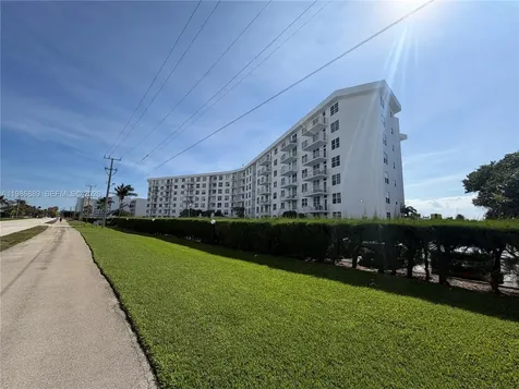 2851 S Ocean Boulevard Boca Raton FL 33432