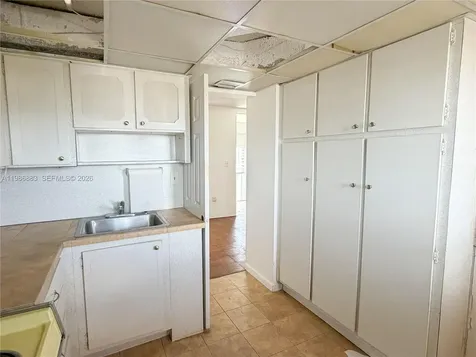 2930 Point East Drive Aventura FL 33160
