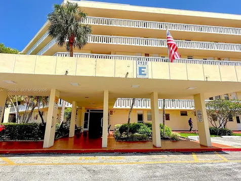 2930 Point East Drive Aventura FL 33160