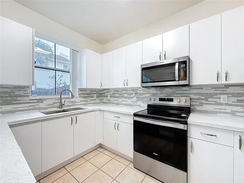 4330 NW 114th Place Doral FL 33178