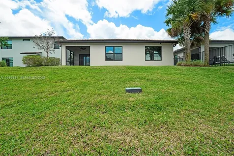 3125 Buttonwood Court Lauderdale Lakes FL 33311