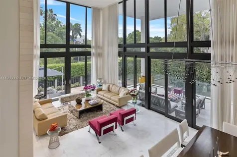 610 Harbor Circle Key Biscayne FL 33149